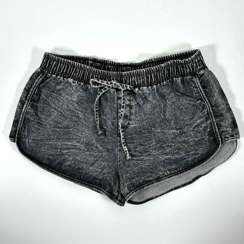 Vintage Y2K Kirra Acid Washed Black Denim 2" Inseam Shorts - Size M